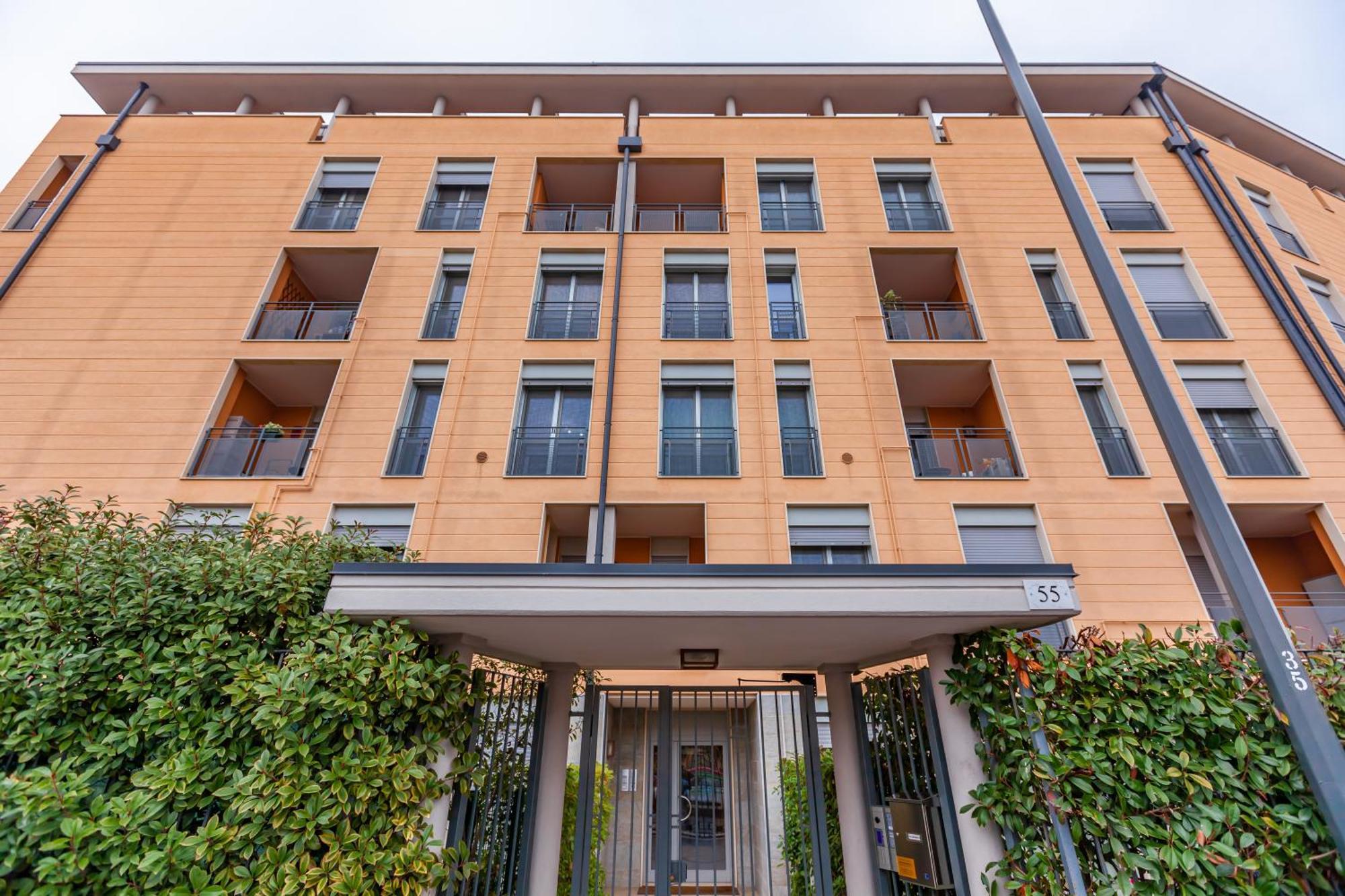 Milano Balcony Apt Apartment Luaran gambar